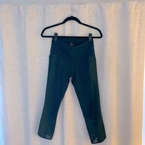 Athleta Capri size S
